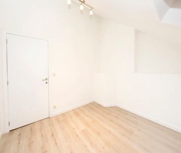 Appartement te huur - Foto 2