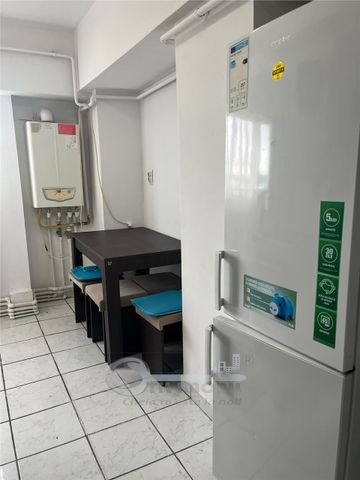 Apartament 1 camera GARA 320 EURO - Fotografie 3