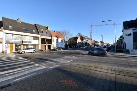 Zeer ruime duplexappartement met 3 slaapkamers en staanplaats - Photo 4