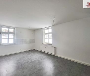 Modern renovierte 2-Raum-Wohnung in Gornsdorf! - Photo 1