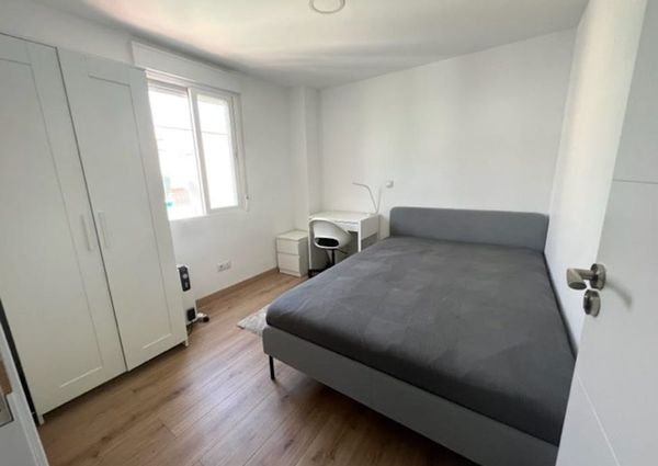 Calle Jiménez e Iglesias, Getafe, Community of Madrid 28903