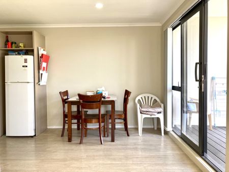 Spacious 2 bedroom apartment - Photo 5