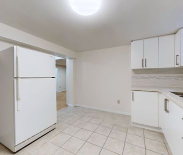 For Lease - 49 Havenview Road Unit# Lower, Toronto, Ontario - Photo 4