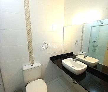 Casa com 3 quartos e 180m² para alugar em Ipanema, Porto Alegre. - Foto 5