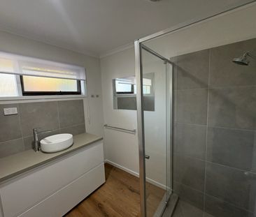 Newly Renovated! - Photo 5