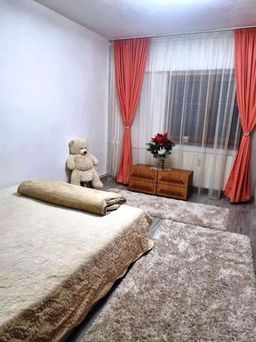 Apartament 3 camere in Ploiesti, zona Gheorghe Doja - Photo 2