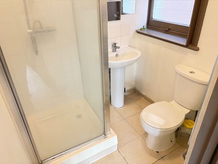 Studio Flat, Very Near Finchley Road Area, NW3 - Photo 5