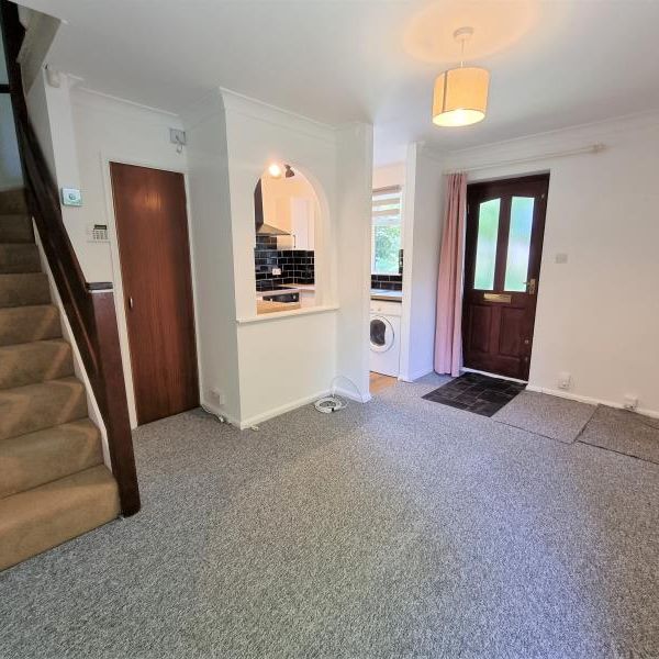 Hawkswell Walk, Woking - 1 bedroomProperty for lettings - Seymours - Photo 1