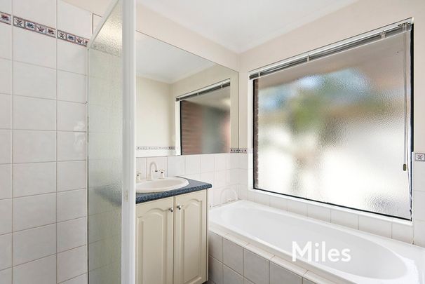 28 Hester Walk, Macleod - Photo 1