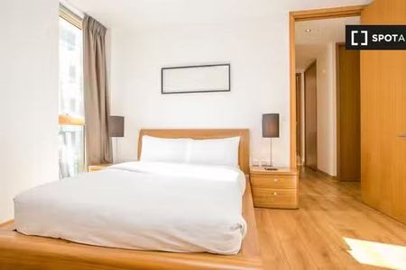 2-bedroom apartment for rent in Docklands North, Dublin - Photo 3