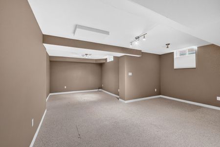 For Lease - 19 Mossgrove Crescent, Brampton, Ontario - Photo 2