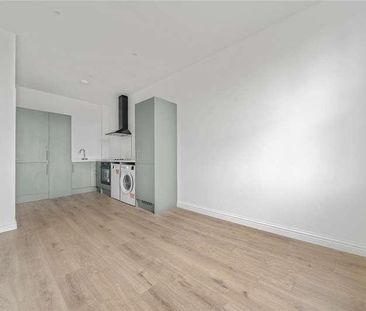 Brookwood, Woking, Surrey, GU24 - Photo 2