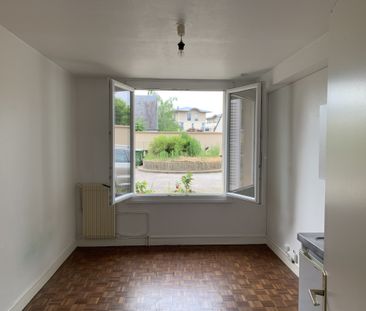 Location Appartement 1 pièce 15m² ORLEANS 45100 - Photo 3