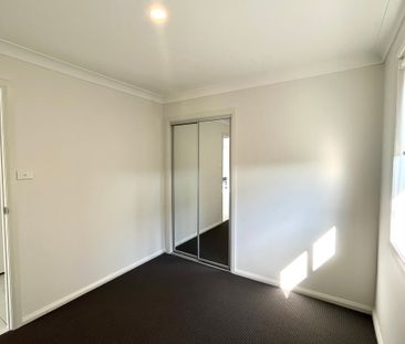 Modern Two-Bedroom Duplex - Photo 2