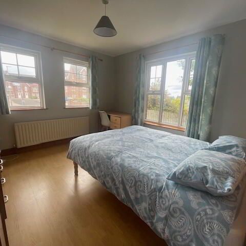 STUDENT LET 2026-27, 13 Lissadell Grove, Portstewart, BT55 7FB - Photo 1