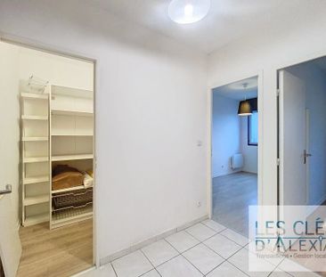 Location Appartement 3 pièces 69m² LYON 8ème - Photo 3