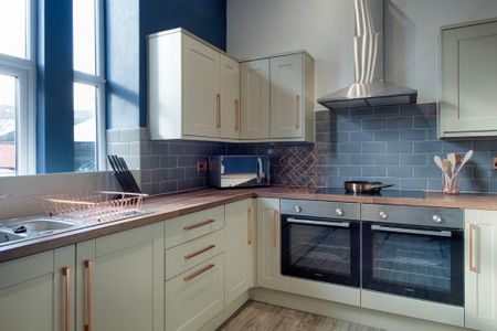 7 bedroom house of multiple occupation to rent - Photo 5