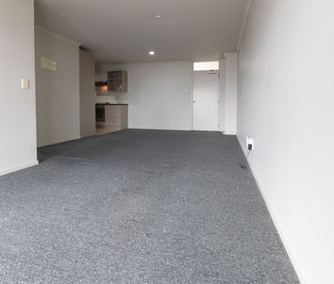 Henderson Apartment - Photo 1