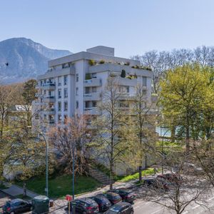 Location Appartement 2 pièces 50m² ANNECY 74000 - Photo 2