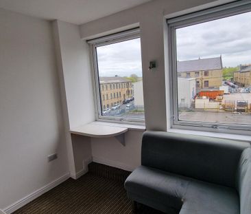 Studio to rent - Photo 6