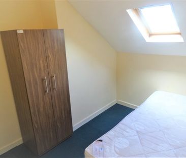 Spencer Place, Harehills, LS7 4DT - Photo 1