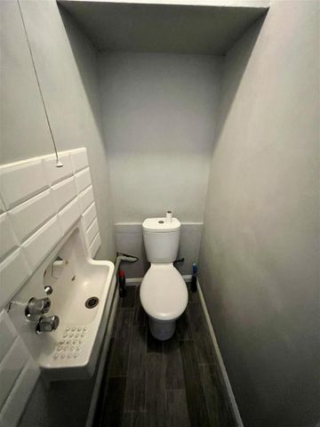 3 bedroom terraced house to rent - Photo 4