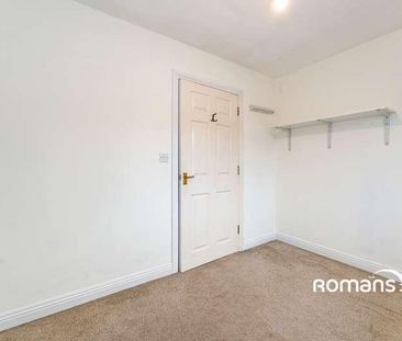 Roebuck Estate, Binfield, Bracknell, Berkshire, RG42 - Photo 3