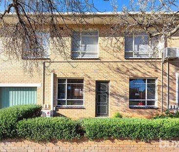 Light, Location and Impressive Enhancements - Photo 3