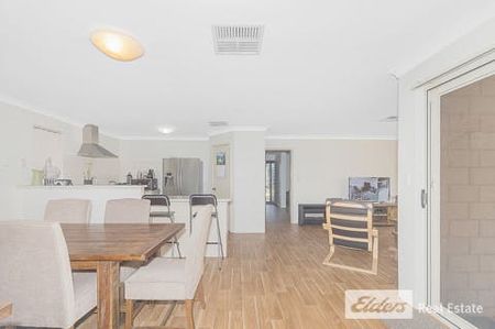 Low Maintenance 3-bedroom 2-bathroom family home! - Photo 5