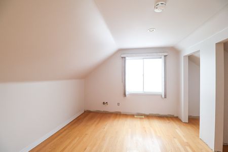 1230 Notthing Hill Ottawa ON K1V 6T7 - Photo 3