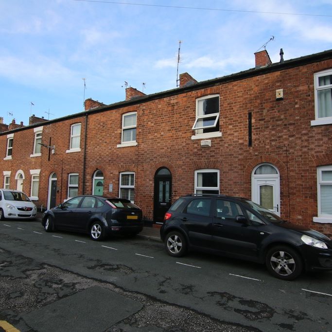 2 Bedroom End Terraced House, Chester - Photo 1