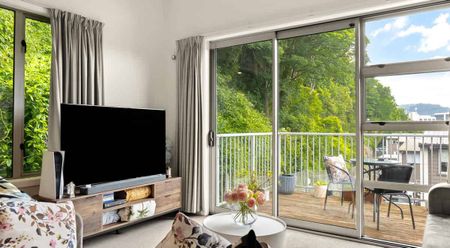 Fully furnished and modern apartment - Photo 2