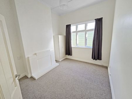 Newtown Living! - Photo 2