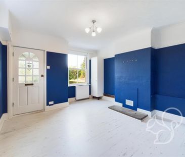 2 bedroom end of terrace house to rent - Photo 5
