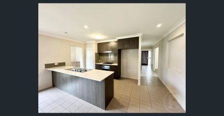 Large Family Home in Brightwater - Photo 4