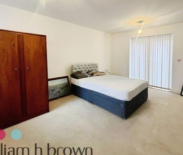 Bamboo Crescent - Photo 2