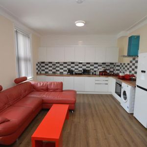 1 bedroom terraced house to rent - Photo 2