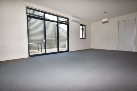 327/3 Hoddle Street - Photo 3