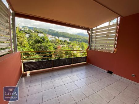 Location Appartement 2 pièces 44m² ST DENIS 97400 - Photo 5