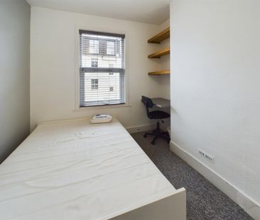 Washington Street, Brighton - Photo 2