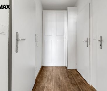 Pronájem bytu 1+kk v osobním vlastnictví 37 m², Nehvizdy - Photo 1