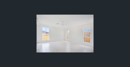 Sophisticated Four-Bedroom Home in a Convenient Location !!! - Photo 3