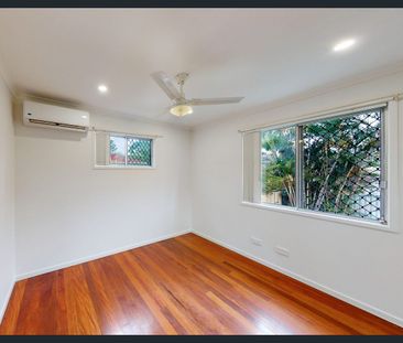 Spacious Family Home in Petrie Awaits! - Photo 6