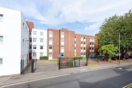 Studio Silver - Photo 5