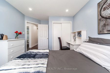 Detached Home For Lease | E9239530 - Photo 2