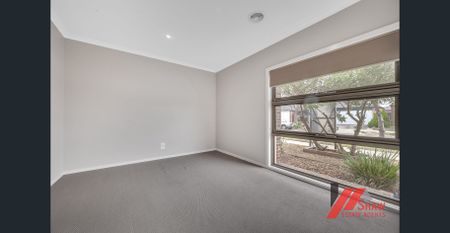 4 Bedroom Family Home - Stylish/Modern/Secure - Photo 4