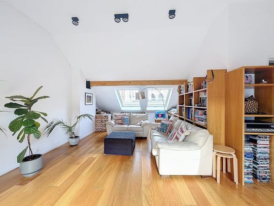 Tout savoir sur cette maison à Ixelles, à Ixelles - Photo 1