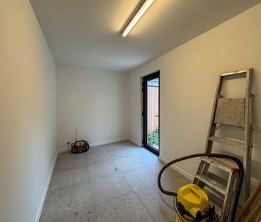 Gerenoveerde woning met 3 slaapkamers en gezellig stadstuintje. - Foto 6
