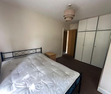 1 bedroom in a house share to rent - Photo 5