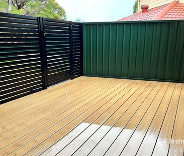 Free Standing Secluded Cottage - Photo 3